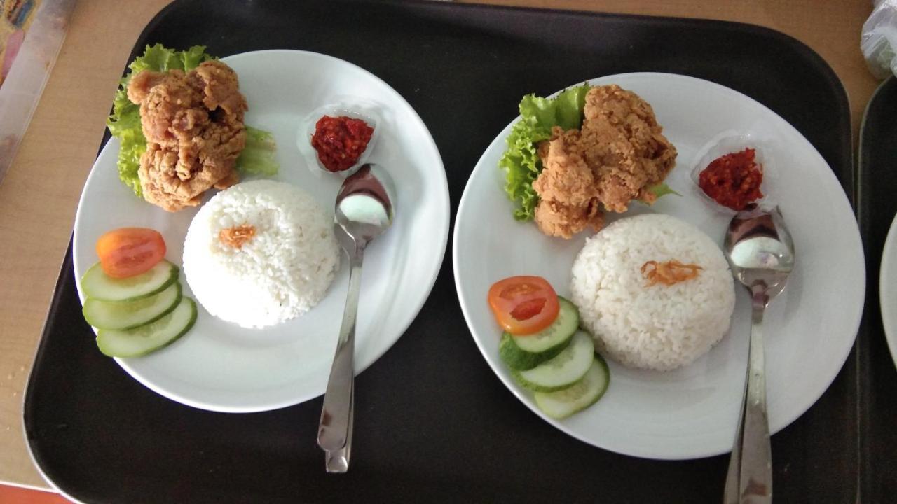 Wisma Lovebird Kalianget 外观 照片